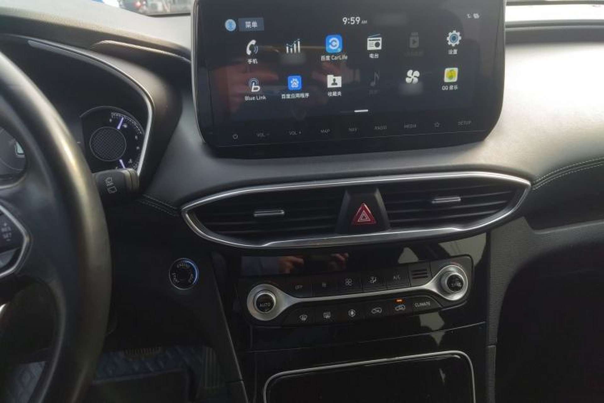 Used Hyundai Santa Fe 2020 380 TGDi Automatic Two-Wheel Drive DLX Prestige Edition Audio And AC Panel