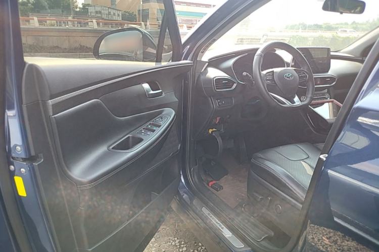 Used Hyundai Santa Fe 2020 380 TGDi Automatic Two-Wheel Drive GLS Luxury Edition Driver Seat