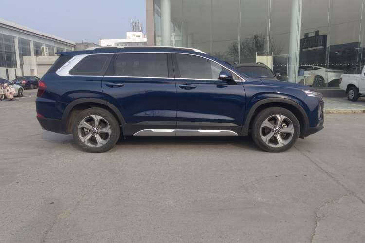 Used Hyundai Santa Fe 2020 380 TGDi Automatic Two-Wheel Drive DLX Prestige Edition Exterior 2
