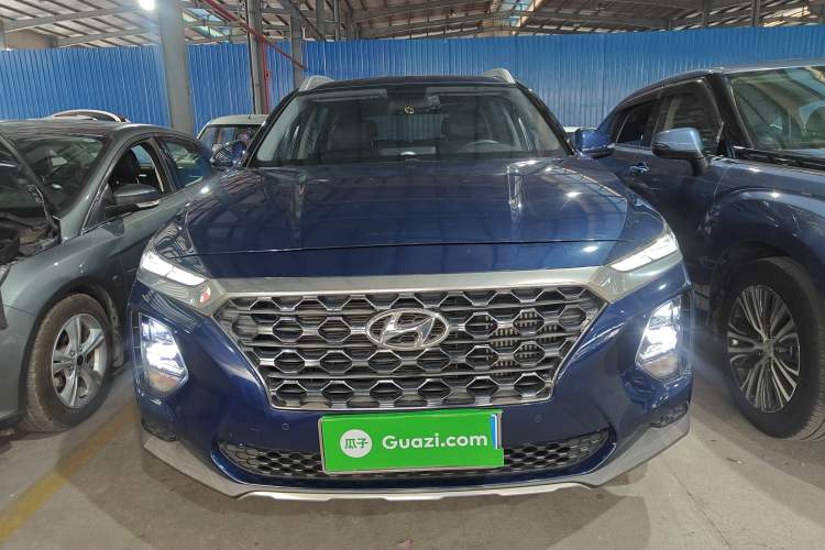 Used Hyundai Santa Fe 2020 380 TGDi Automatic Two-Wheel Drive GLS Luxury Edition Front