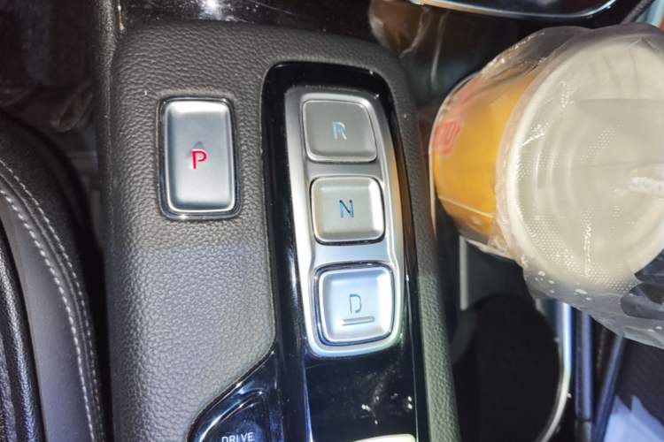 Used Hyundai Santa Fe 2020 380 TGDi Automatic Two-Wheel Drive TOP Flagship Edition Gear Lever