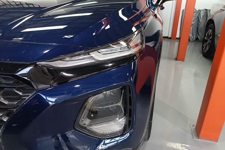 Used Hyundai Santa Fe 2020 380 TGDi Automatic All-Wheel Drive DLX HTRAC Prestige PLUS Left Front Headlight