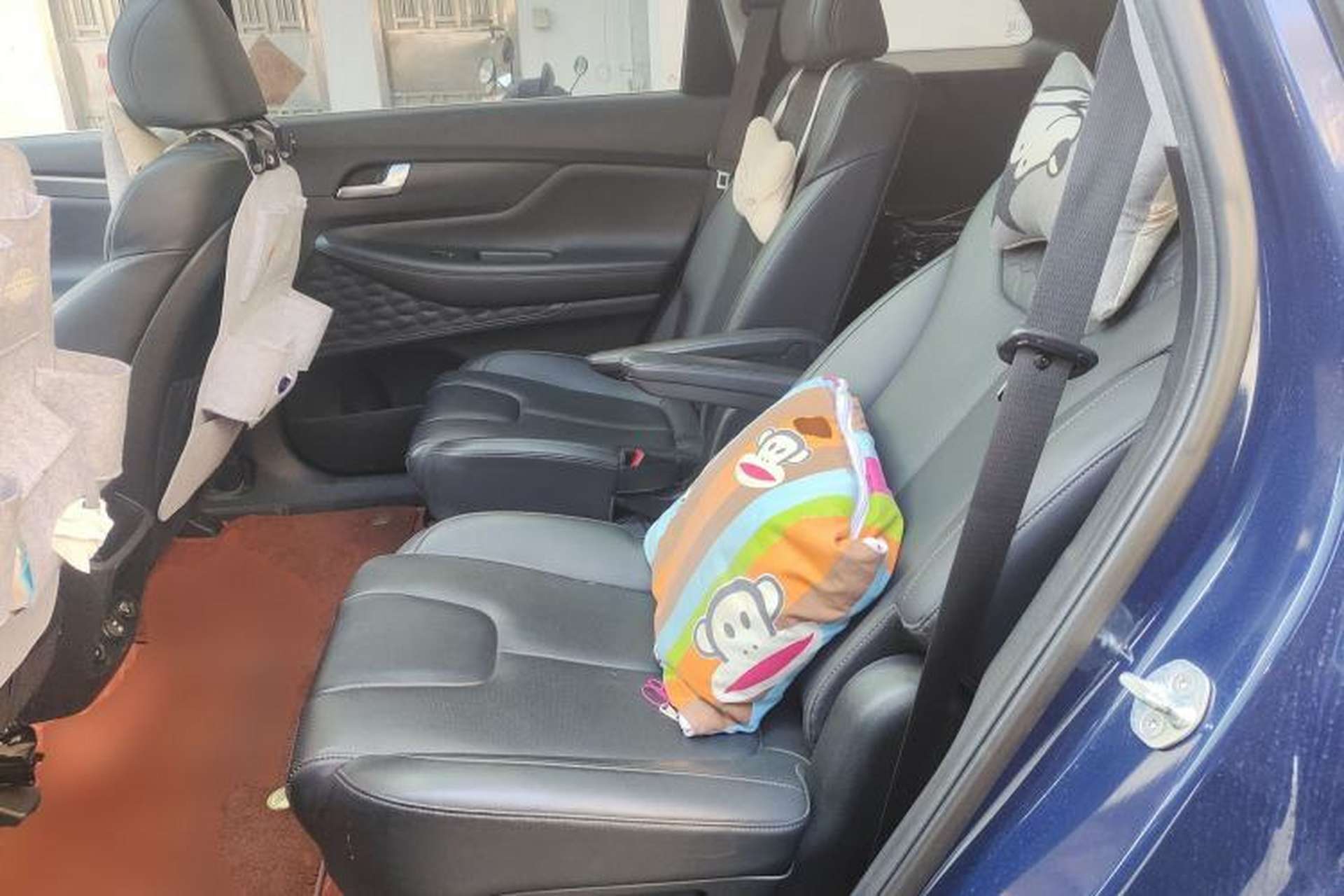 Used Hyundai Santa Fe 2020 380 TGDi Automatic Two-Wheel Drive GLS Luxury Edition Left Rear Seat