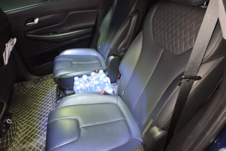 Used Hyundai Santa Fe 2020 380 TGDi Automatic Two-Wheel Drive TOP Flagship Edition Left Rear Seat