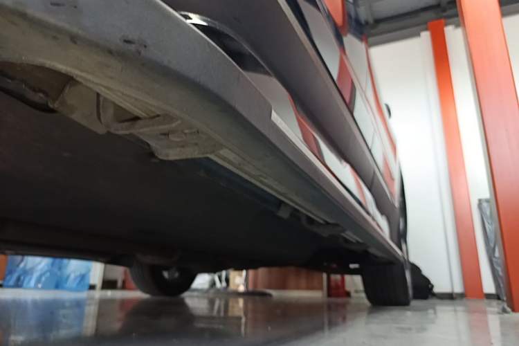 Used Hyundai Santa Fe 2020 380 TGDi Automatic All-Wheel Drive DLX HTRAC Prestige PLUS Left Side Sill