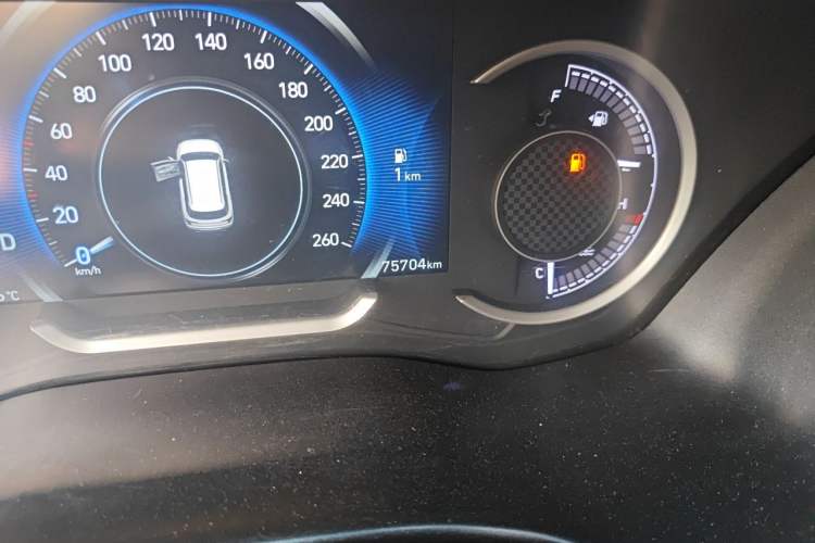 Used Hyundai Santa Fe 2020 380 TGDi Automatic Two-Wheel Drive GLS Luxury Edition Odometer Close Up