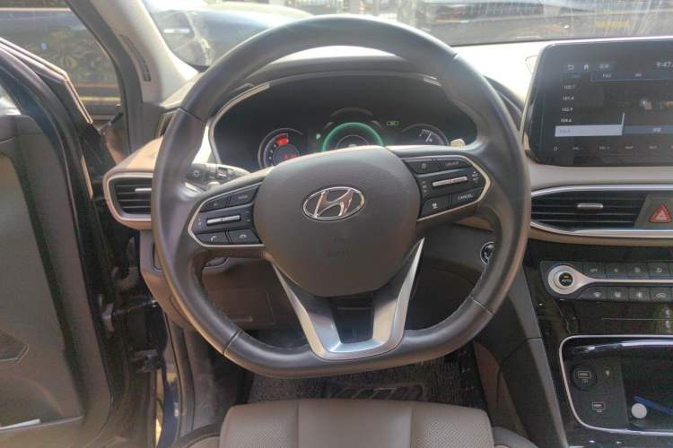 Used Hyundai Santa Fe 2020 380 TGDi Automatic Two-Wheel Drive DLX Prestige Edition PLUS Steering Wheel