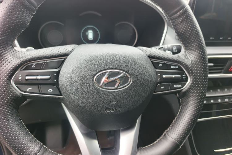 Used Hyundai Santa Fe 2020 380 TGDi Automatic Two-Wheel Drive GLS Luxury Edition Steering Wheel