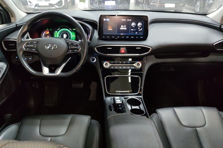 Used Hyundai Santa Fe 2020 380 TGDi Automatic Two-Wheel Drive TOP Flagship Edition Center Console