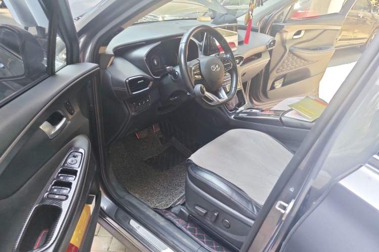 Used Hyundai Santa Fe 2020 380 TGDi Automatic Two-Wheel Drive DLX Prestige Edition PLUS Driver Seat