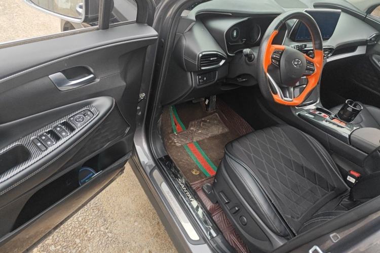 Used Hyundai Santa Fe 2020 380 TGDi Automatic Two-Wheel Drive GLS Luxury Edition Driver Seat