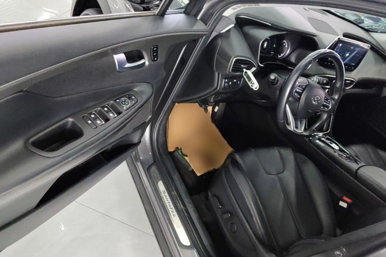 Used Hyundai Santa Fe 2020 380 TGDi Automatic All-Wheel Drive DLX HTRAC Prestige Edition Driver Seat