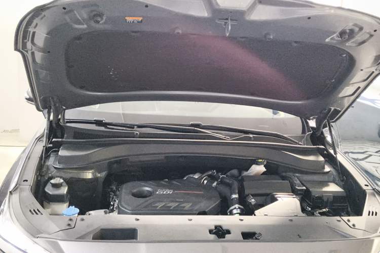 Used Hyundai Santa Fe 2020 380 TGDi Automatic Two-Wheel Drive GLS Luxury Edition Engine Bay