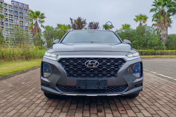 Used Hyundai Santa Fe 2020 380 TGDi Automatic Two-Wheel Drive GLS Luxury Edition Exterior 1