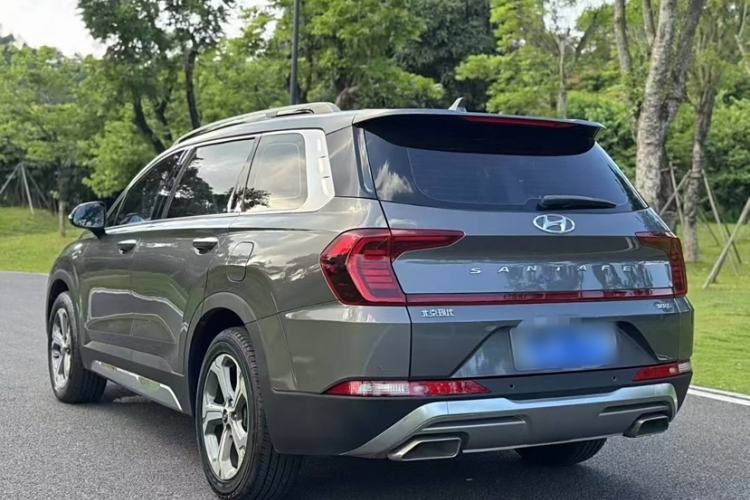 Used Hyundai Santa Fe 2020 380 TGDi Automatic Two-Wheel Drive GLS Luxury Edition Exterior 2