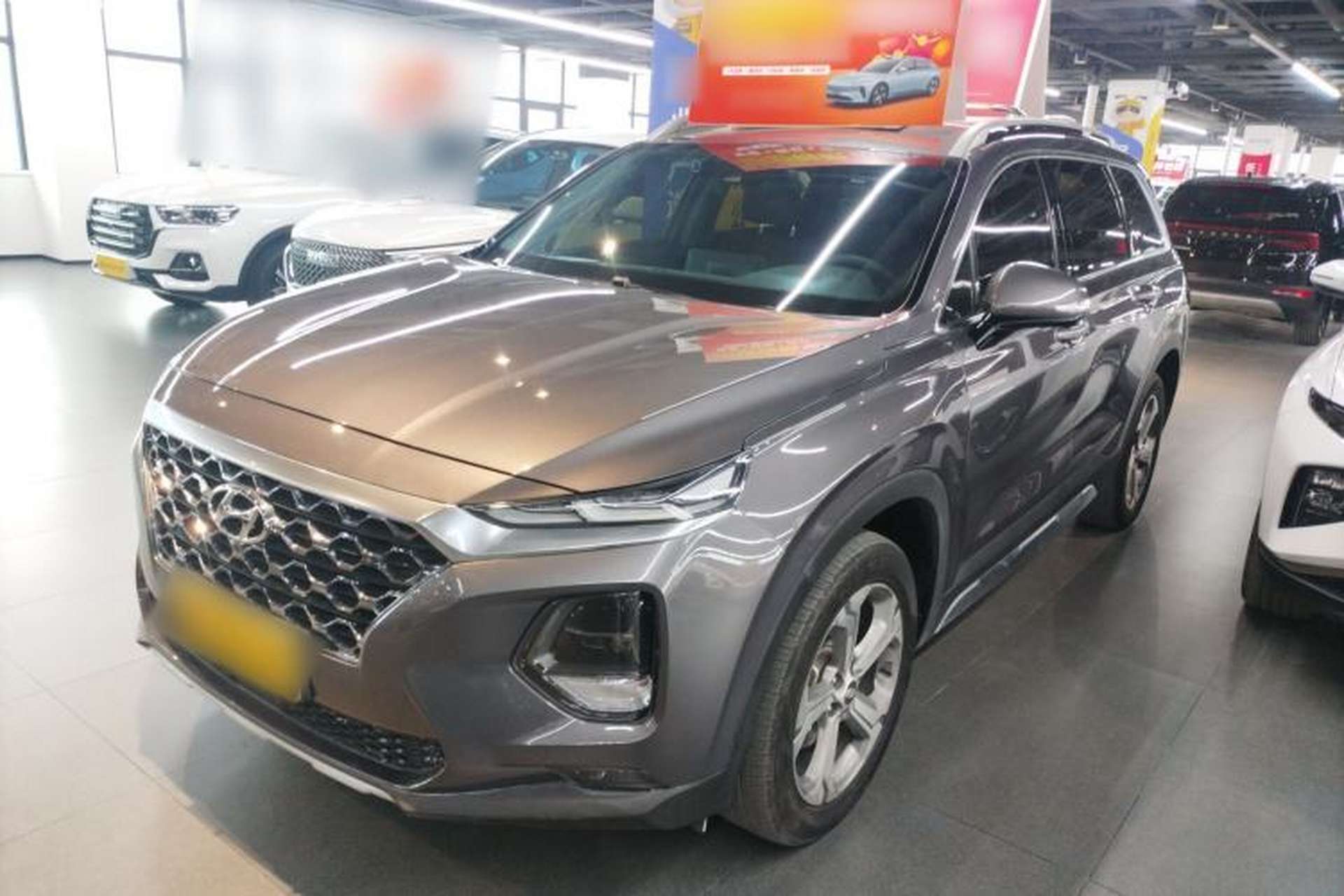 Used Hyundai Santa Fe 2020 380 TGDi Automatic All-Wheel Drive DLX HTRAC Prestige PLUS Front Left 45 Deg