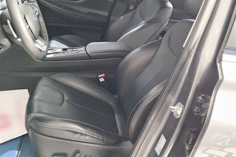 Used Hyundai Santa Fe 2020 380 TGDi Automatic Two-Wheel Drive GLS Luxury Edition Left Front Seat