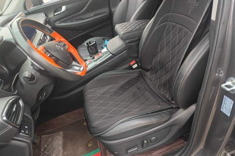 Used Hyundai Santa Fe 2020 380 TGDi Automatic Two-Wheel Drive GLS Luxury Edition Left Front Seat