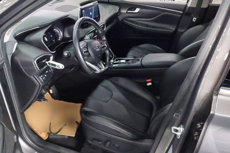 Used Hyundai Santa Fe 2020 380 TGDi Automatic All-Wheel Drive DLX HTRAC Prestige Edition Left Front Seat