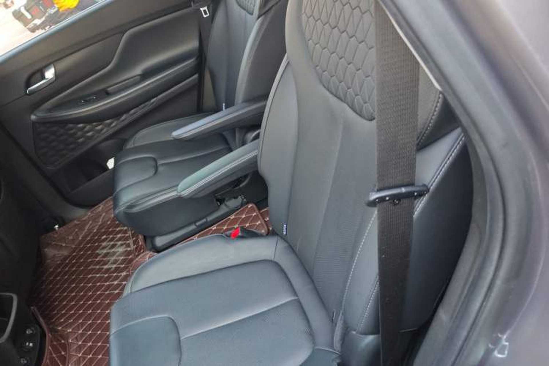 Used Hyundai Santa Fe 2020 380 TGDi Automatic Two-Wheel Drive TOP Flagship Edition Left Rear Seat