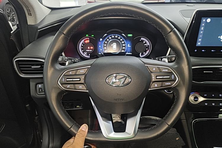 Used Hyundai Santa Fe 2020 380 TGDi Automatic All-Wheel Drive DLX HTRAC Prestige PLUS Steering Wheel