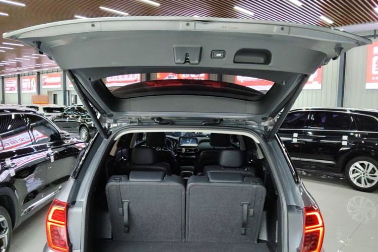Used Hyundai Santa Fe 2020 380 TGDi Automatic All-Wheel Drive DLX HTRAC Prestige Edition Trunk
