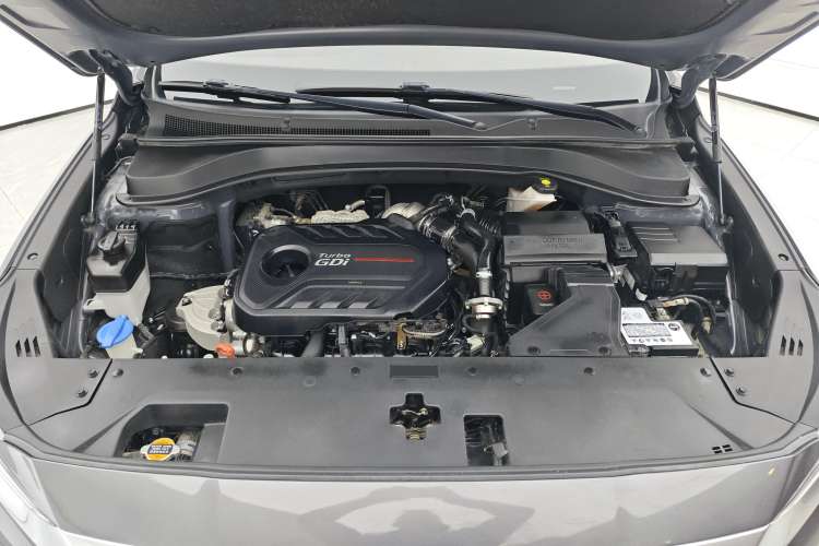 Used Hyundai Santa Fe 2020 380 TGDi Automatic Two-Wheel Drive GLS Luxury Edition Engine Bay
