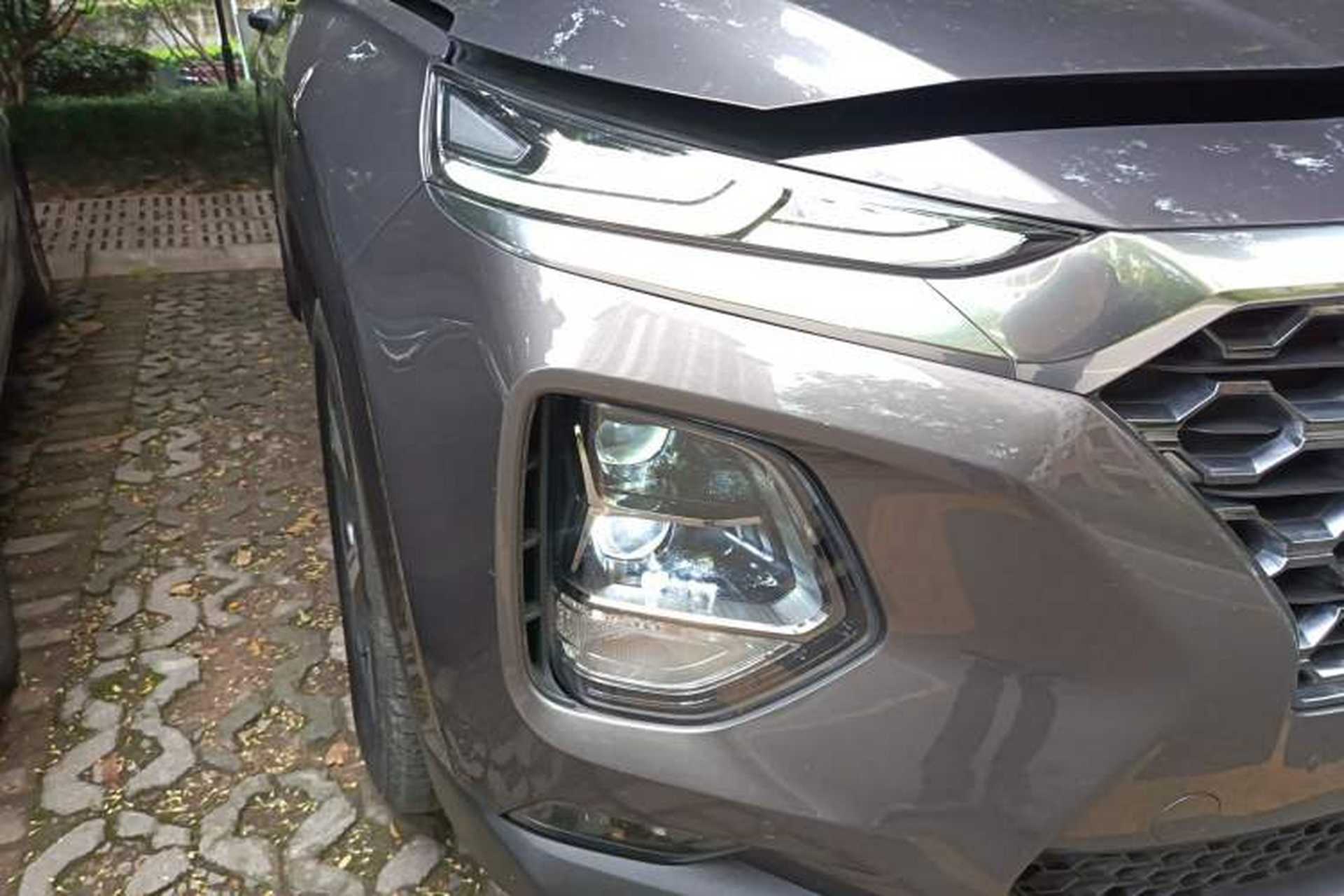 Used Hyundai Santa Fe 2020 380 TGDi Automatic All-Wheel Drive DLX HTRAC Prestige PLUS Right Front Headlight