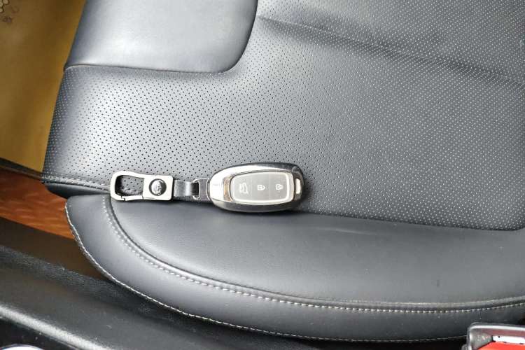 Used Hyundai Santa Fe 2020 380 TGDi Automatic Two-Wheel Drive GLS Luxury Edition Vehicle Key