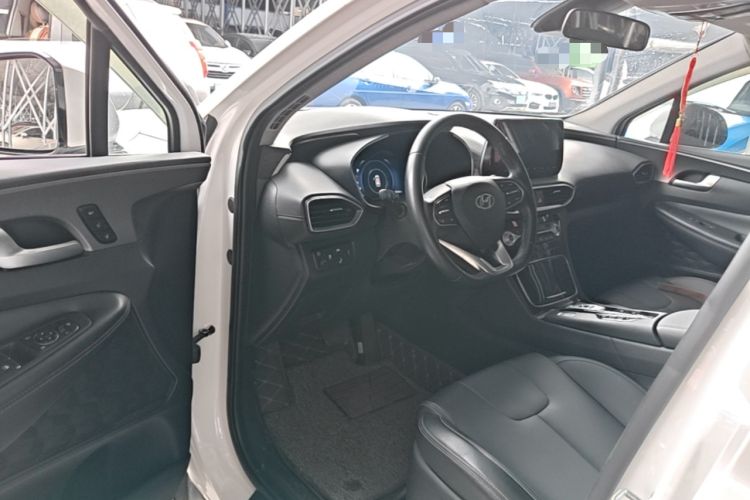 Used Hyundai Santa Fe 2020 380 TGDi Automatic All-Wheel Drive DLX HTRAC Prestige PLUS Driver Seat