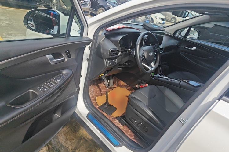 Used Hyundai Santa Fe 2020 380 TGDi Automatic All-Wheel Drive DLX HTRAC Prestige PLUS Driver Seat