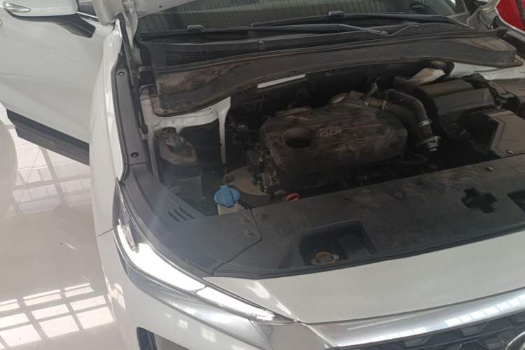 Used Hyundai Santa Fe 2020 380 TGDi Automatic Two-Wheel Drive GL Elite Edition Engine Bay Right