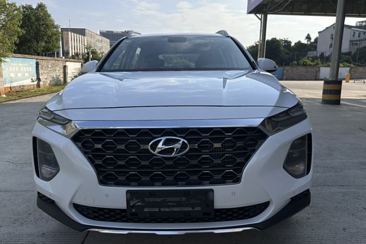 Used Hyundai Santa Fe 2020 380 TGDi Automatic Two-Wheel Drive GLS Luxury Edition Exterior 1