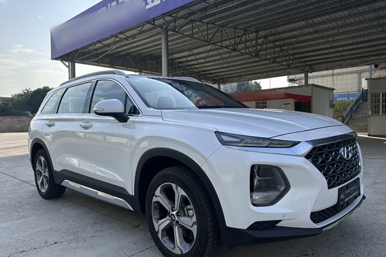 Used Hyundai Santa Fe 2020 380 TGDi Automatic Two-Wheel Drive GLS Luxury Edition Exterior 2