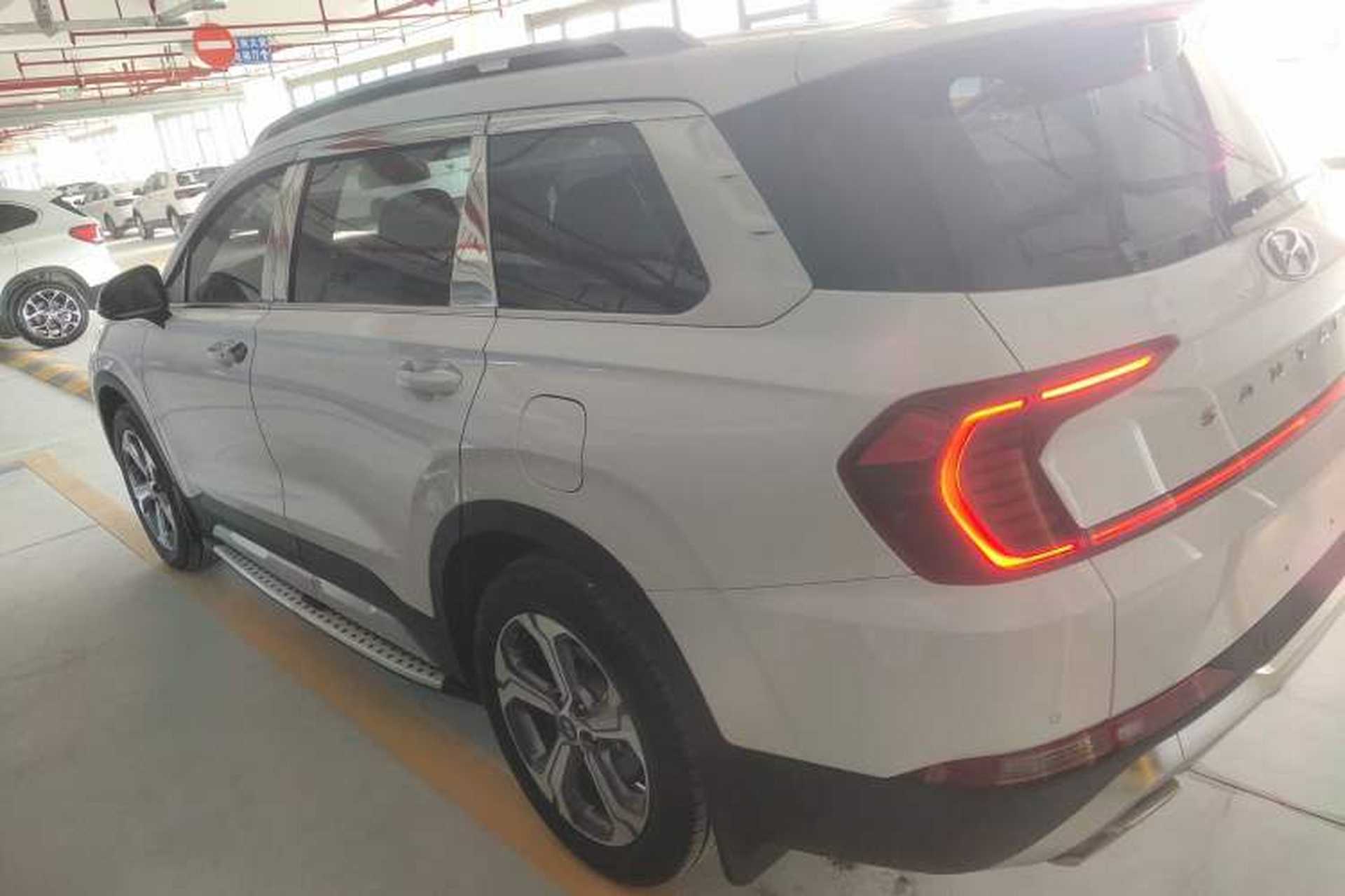 Used Hyundai Santa Fe 2020 380 TGDi Automatic Two-Wheel Drive GLS Luxury Edition Exterior 3