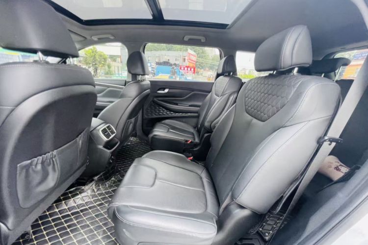 Used Hyundai Santa Fe 2020 380 TGDi Automatic Two-Wheel Drive GLS Luxury Edition Exterior 4