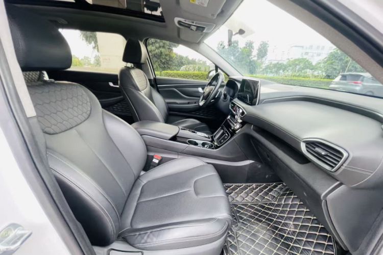 Used Hyundai Santa Fe 2020 380 TGDi Automatic Two-Wheel Drive GLS Luxury Edition Exterior 7