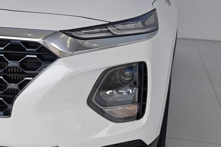 Used Hyundai Santa Fe 2020 380 TGDi Automatic Two-Wheel Drive GL Elite Edition Exterior 9