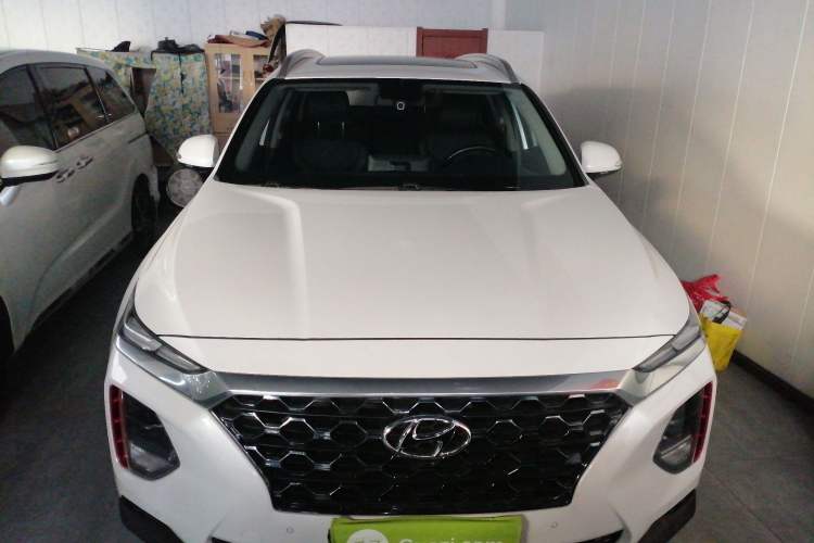 Used Hyundai Santa Fe 2020 380 TGDi Automatic Two-Wheel Drive GLS Luxury Edition Front