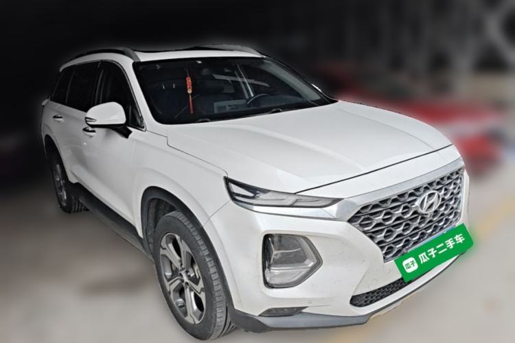 Used Hyundai Santa Fe 2020 380 TGDi Automatic All-Wheel Drive DLX HTRAC Prestige PLUS Front Right 45 Deg