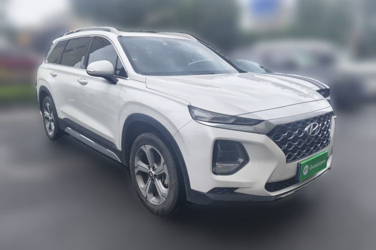 Used Hyundai Santa Fe 2020 380 TGDi Automatic Two-Wheel Drive GLS Luxury Edition Front Right 45 Deg