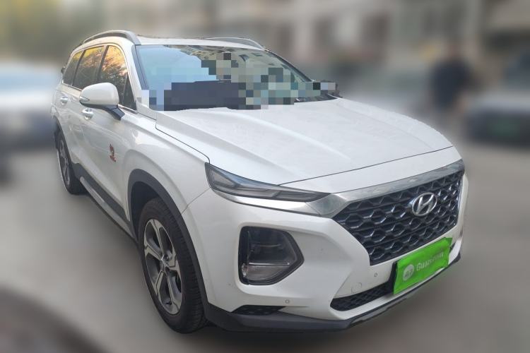 Used Hyundai Santa Fe 2020 380 TGDi Automatic Two-Wheel Drive GLS Luxury Edition Front Right 45 Deg