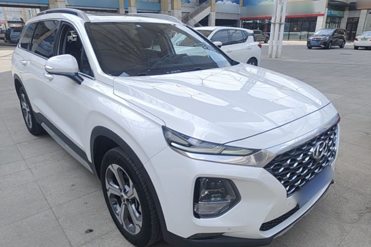 Used Hyundai Santa Fe 2020 380 TGDi Automatic All-Wheel Drive DLX HTRAC Prestige PLUS Front Right 45 Deg