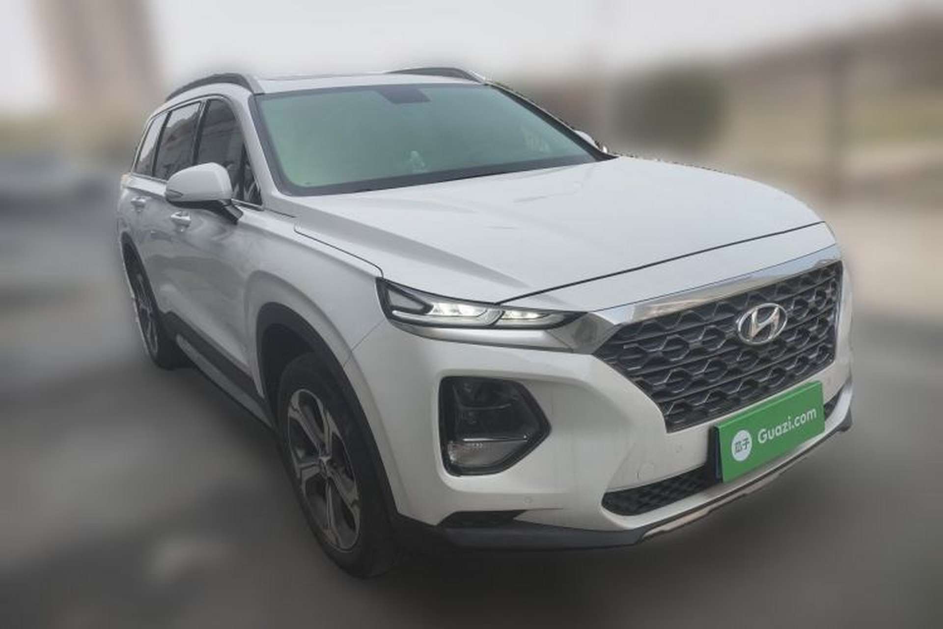Used Hyundai Santa Fe 2020 380 TGDi Automatic Two-Wheel Drive GLS Luxury Edition Front Right 45 Deg