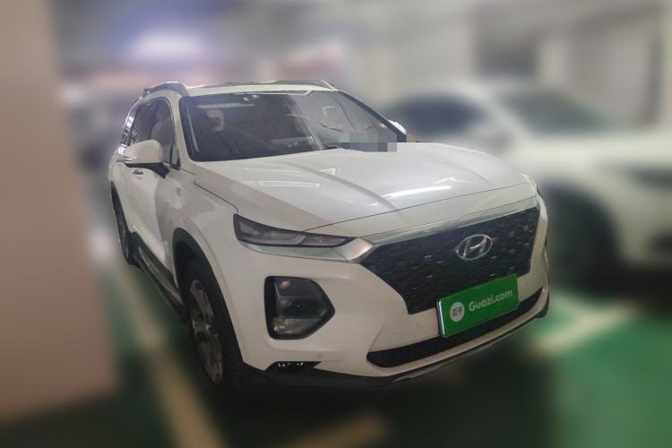 Used Hyundai Santa Fe 2020 380 TGDi Automatic Two-Wheel Drive DLX Prestige Edition PLUS Front Right 45 Deg