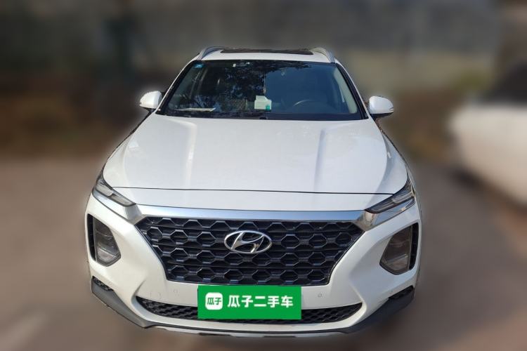 Used Hyundai Santa Fe 2020 380 TGDi Automatic Two-Wheel Drive GLS Luxury Edition Front