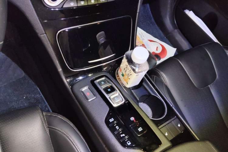 Used Hyundai Santa Fe 2020 380 TGDi Automatic Two-Wheel Drive DLX Prestige Edition PLUS Gear Lever