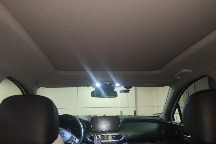 Used Hyundai Santa Fe 2020 380 TGDi Automatic Two-Wheel Drive DLX Prestige Edition PLUS Headliner