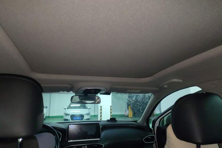 Used Hyundai Santa Fe 2020 380 TGDi Automatic Two-Wheel Drive GLS Luxury Edition Headliner