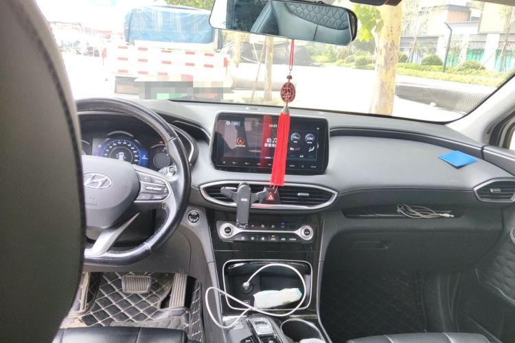 Used Hyundai Santa Fe 2020 380 TGDi Automatic Two-Wheel Drive GLS Luxury Edition Headliner